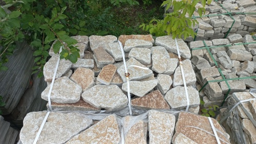 Гранитный плитняк галтованный для парковки купить в Ревде