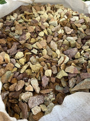 Златолит персиковый декоративная каменная крошка купить в Ревде