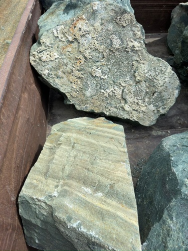 Ландшафтные глыбы зелёные 200-500 килограмм купить в Ревде