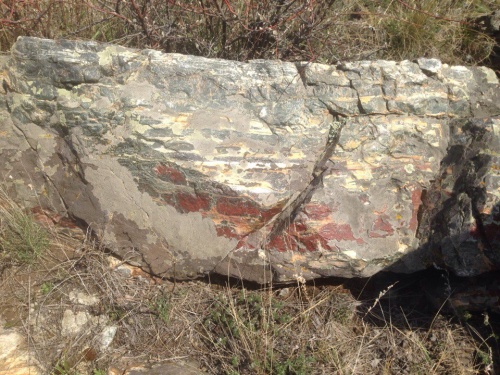 Гигантские зелёные валуны для ландшафтного дизайна весом более 5 тонн купить в Ревде