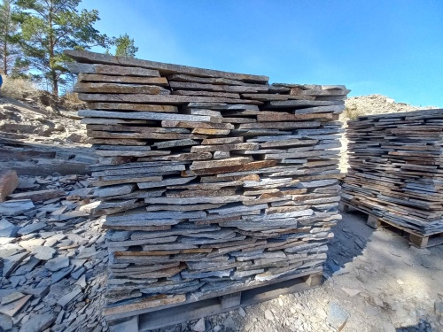 Плитняк златолит серебристый для фасада купить в Ревде