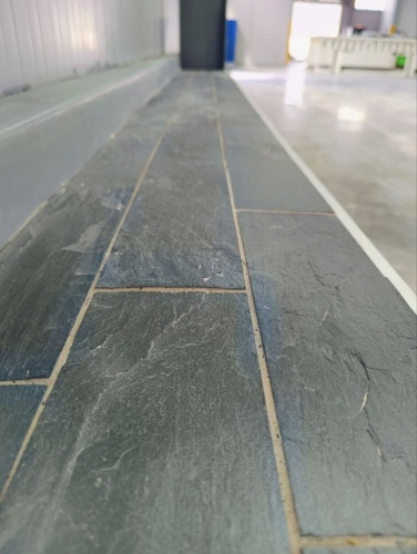 Плитка чёрная из натурального камня фасадная 30 см * 5 см, толщина 7 мм -30 мм купить в Ревде